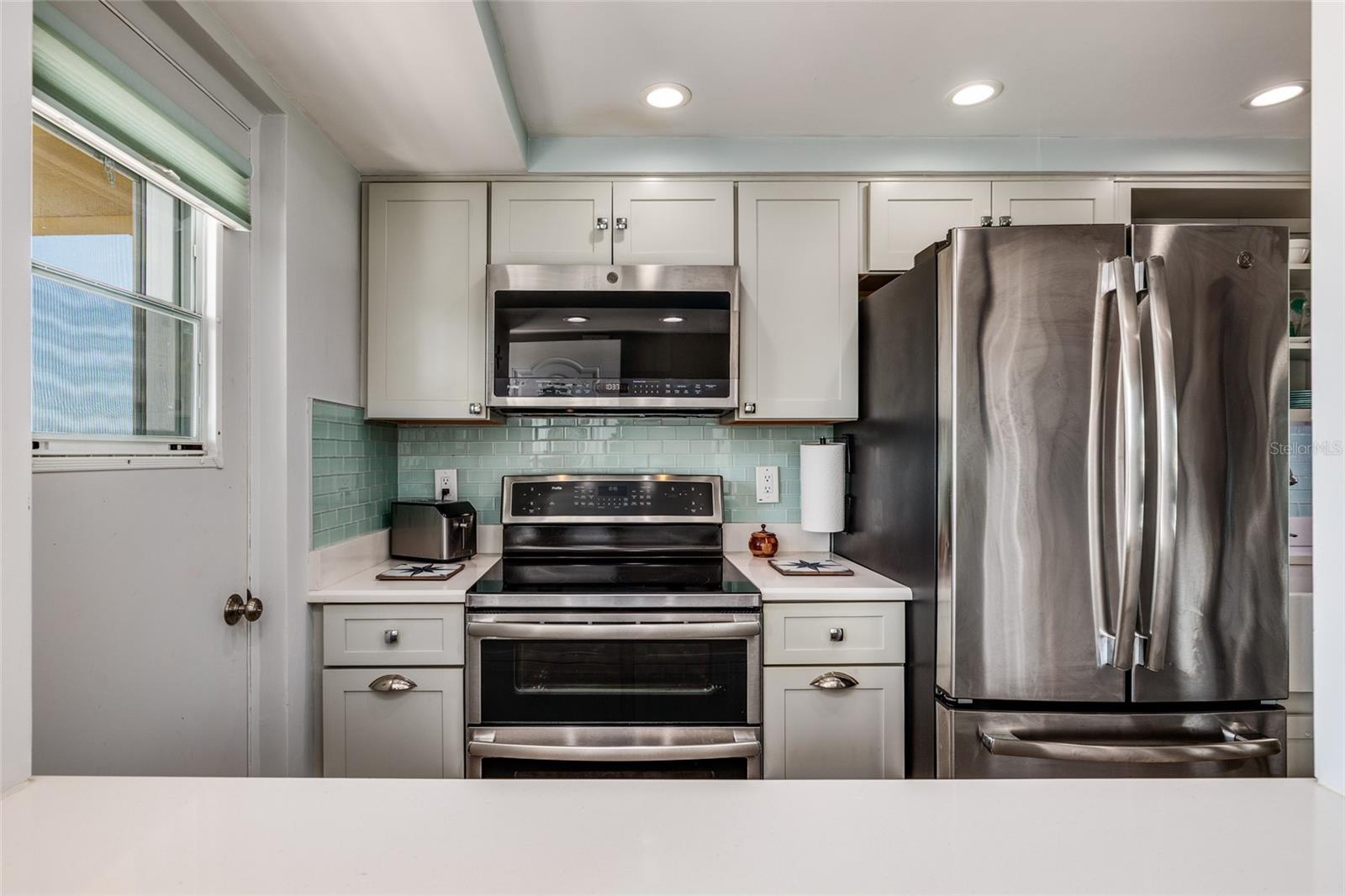 BOCA CIEGA POINT BOATING COMMUNITY - Residential