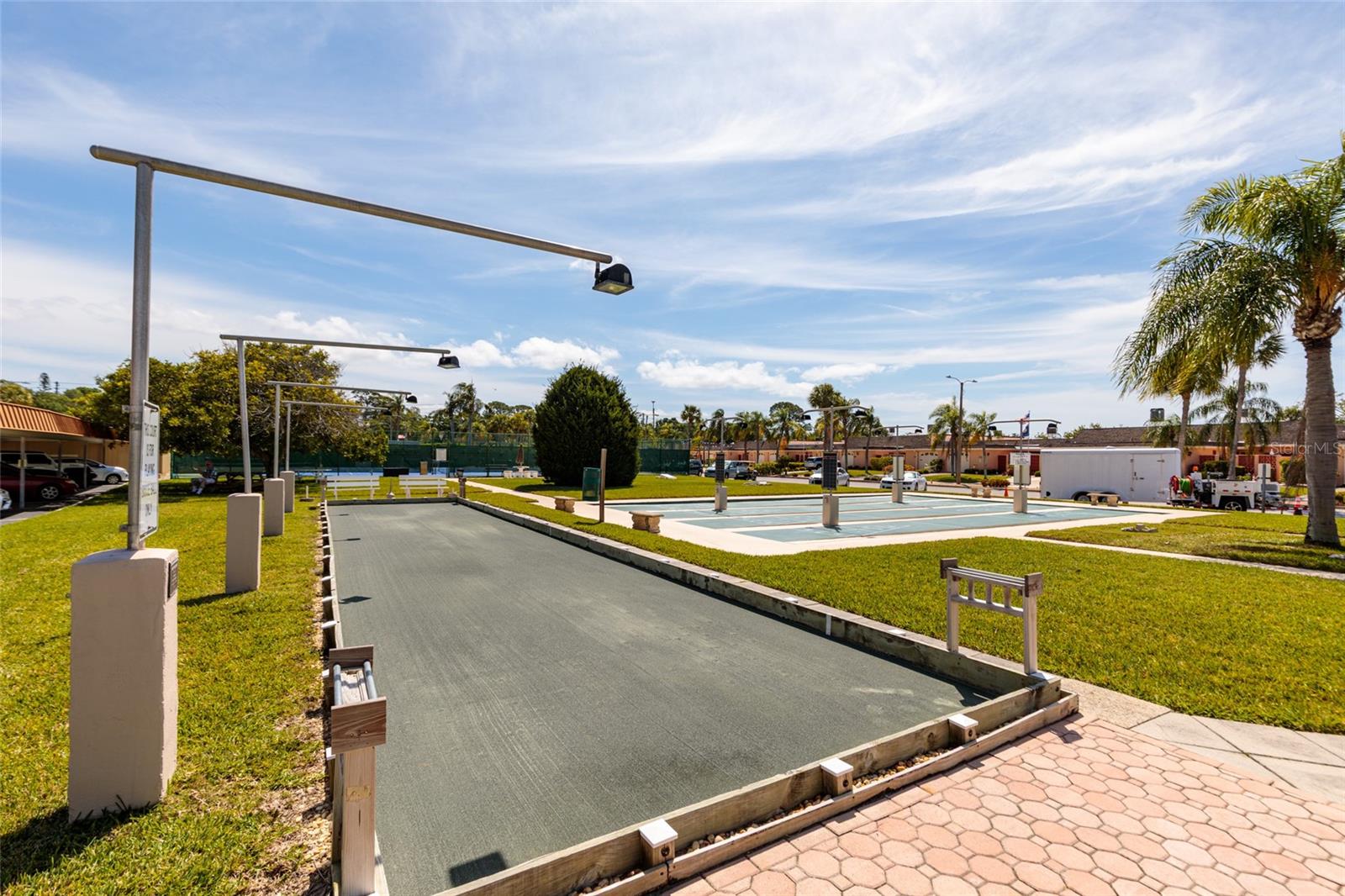 BOCA CIEGA POINT BOATING COMMUNITY - Residential