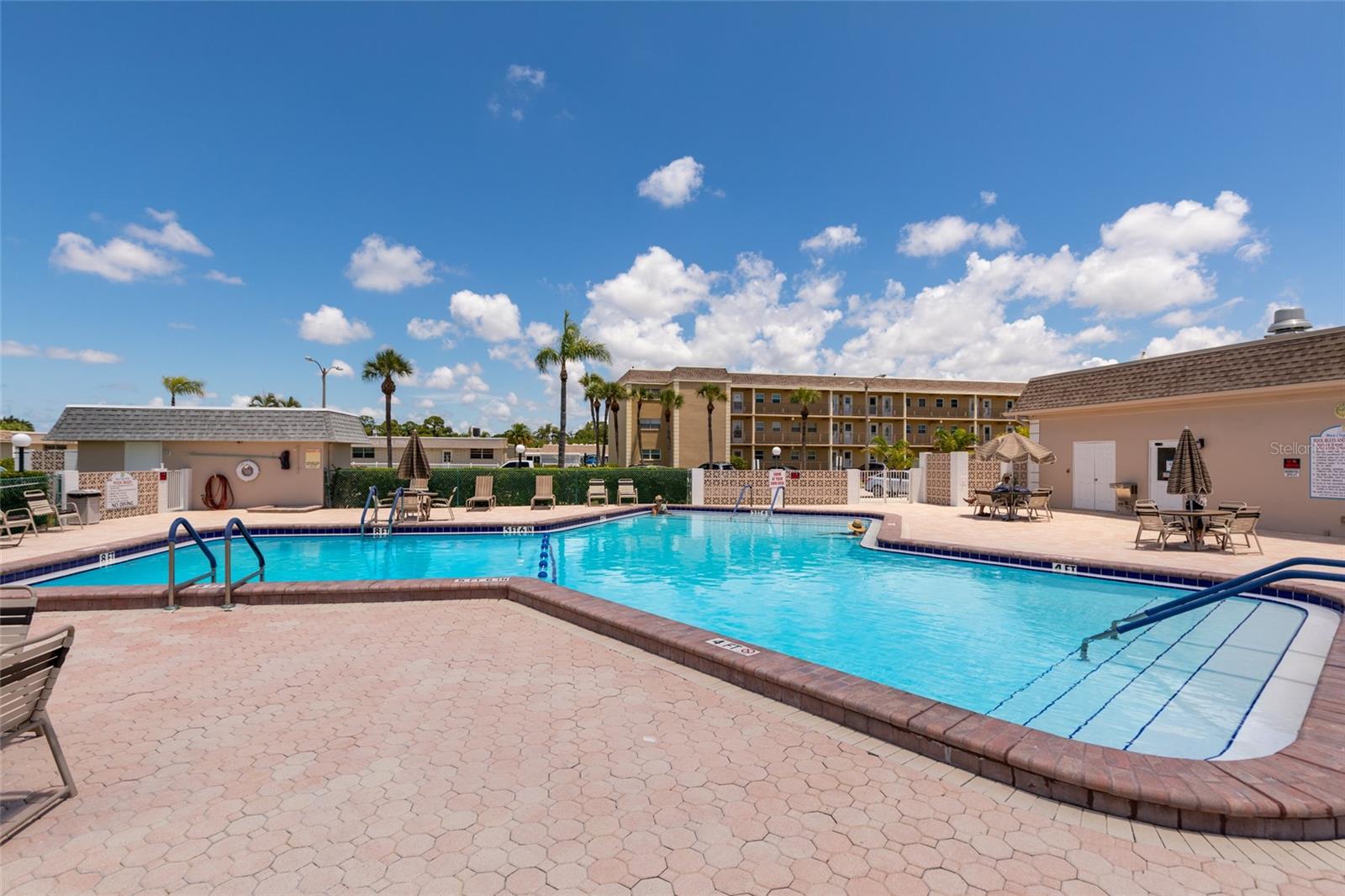 BOCA CIEGA POINT BOATING COMMUNITY - Residential