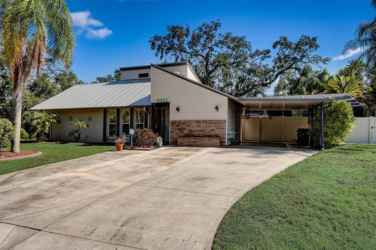 DE SOTO LAKES - Residential