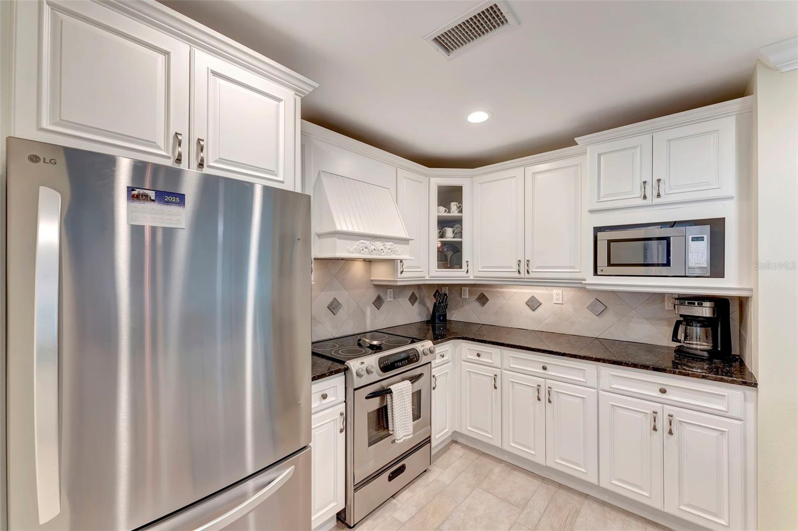 PEPPERTREE BAY IV - Residential