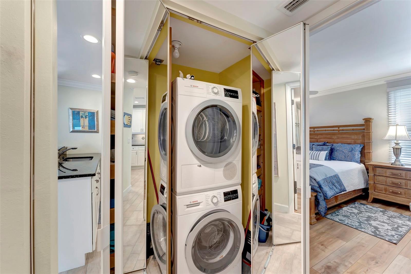 PEPPERTREE BAY IV - Residential