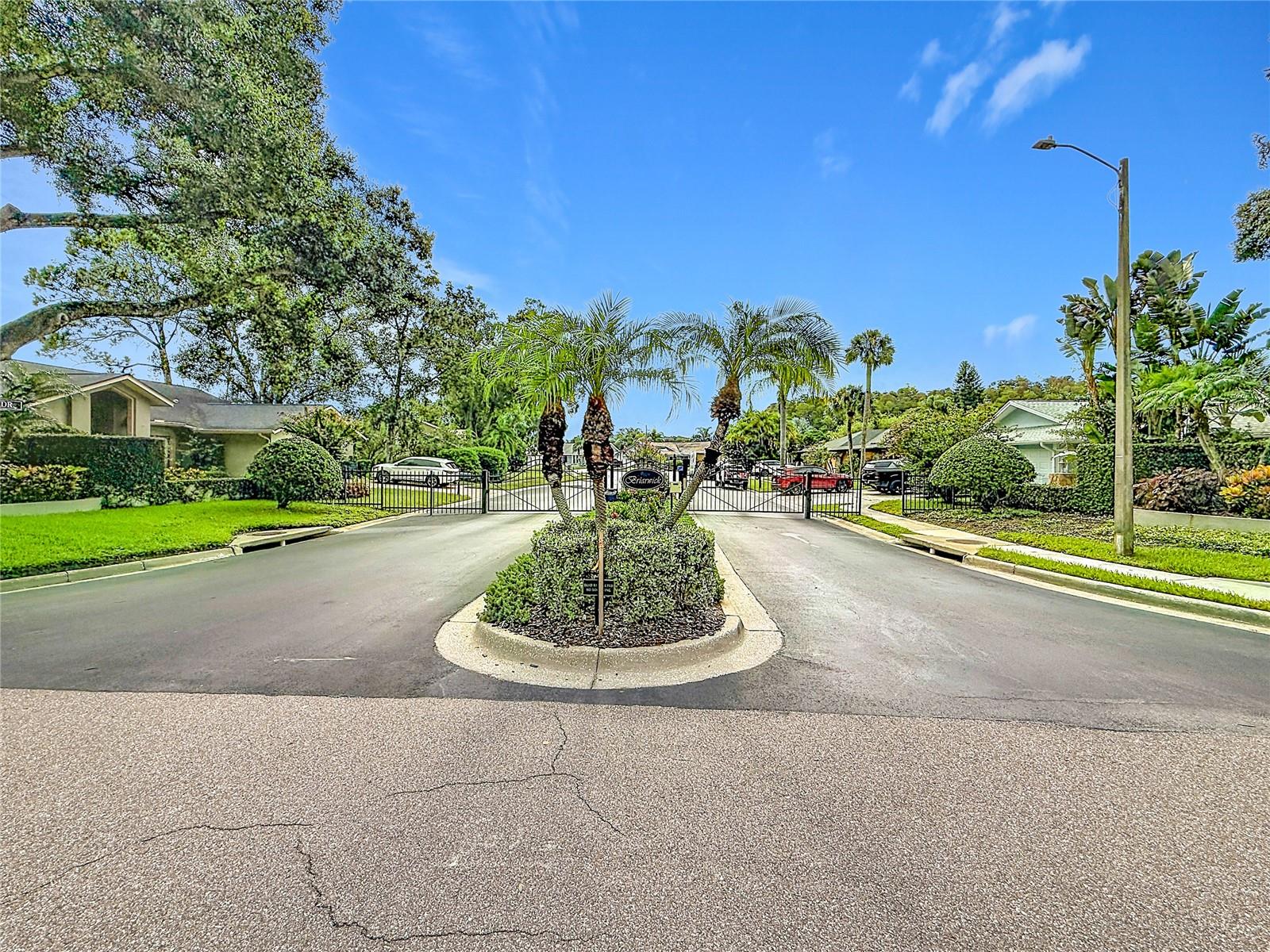 3097 EDGEMOOR DRIVE