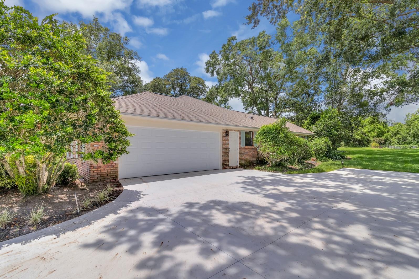 SWEETWATER CLUB - Residential