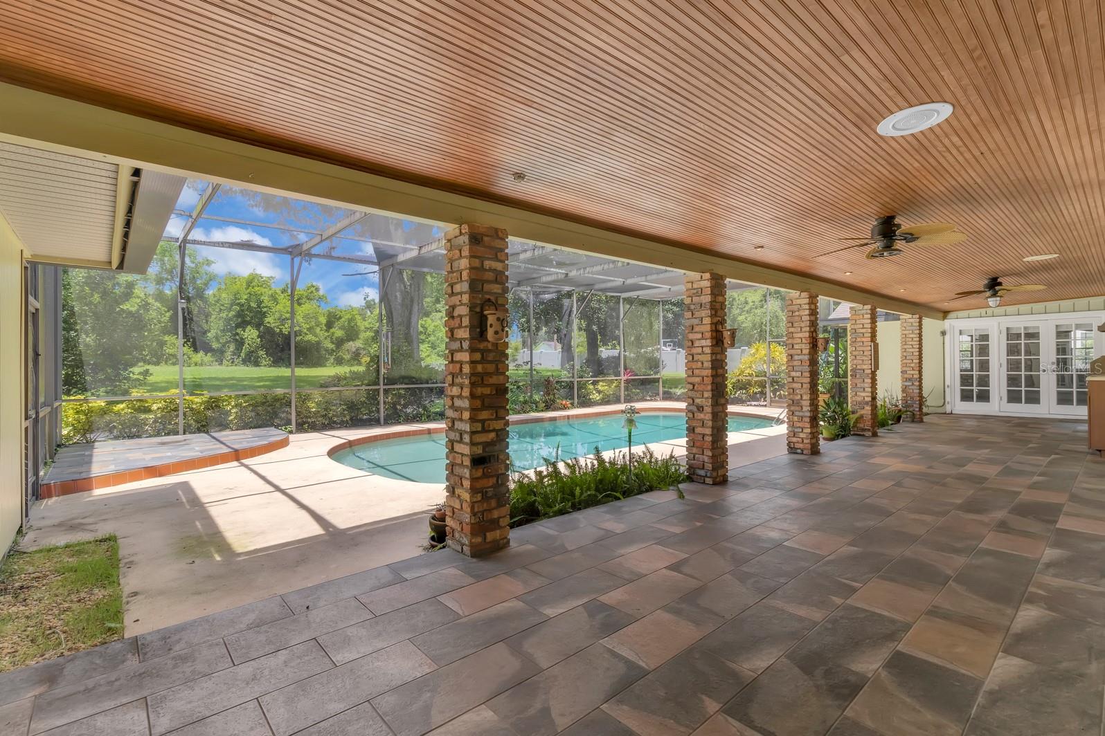 SWEETWATER CLUB - Residential