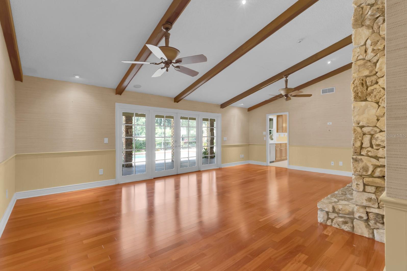 SWEETWATER CLUB - Residential