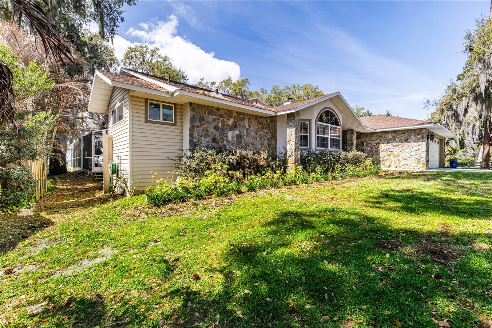 ACREAGE & UNREC - Residential