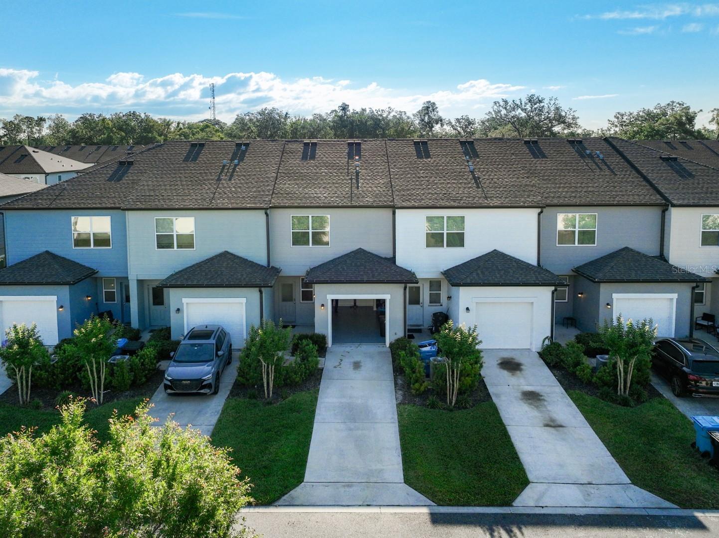 BAY LAKE PRESERVE - Residential