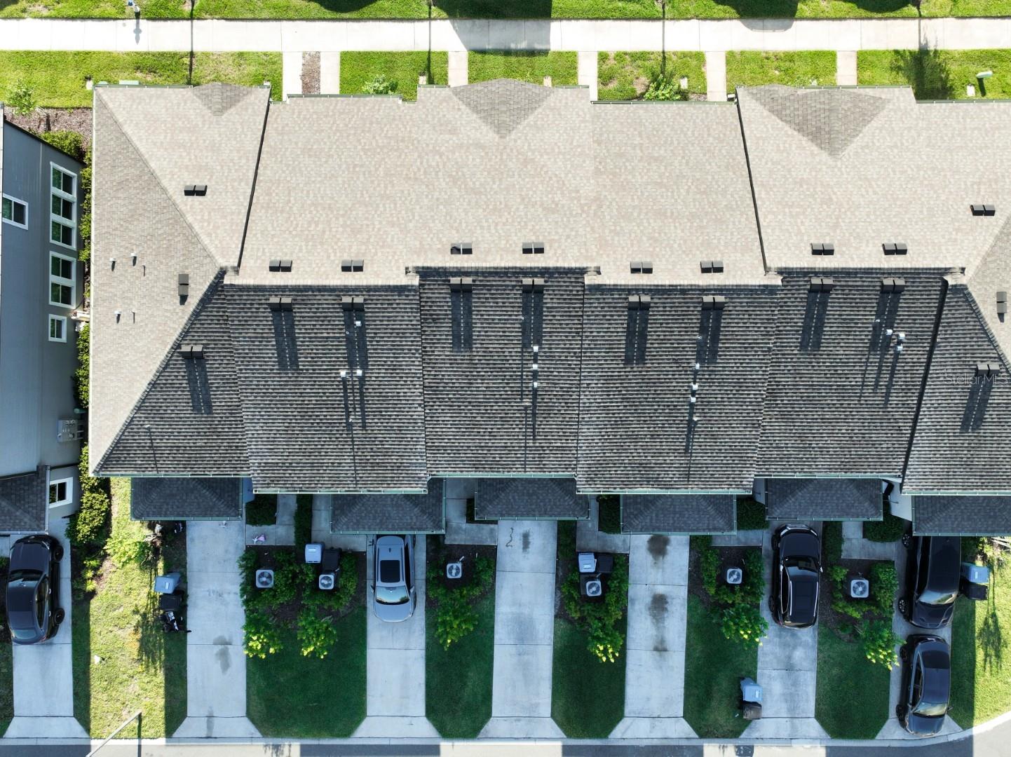 BAY LAKE PRESERVE - Residential