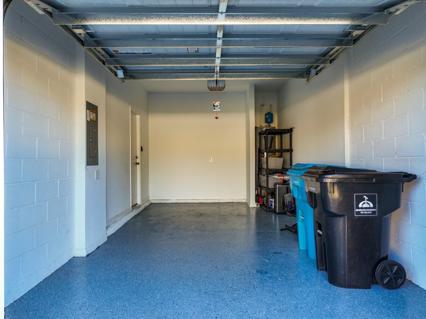 BAY LAKE PRESERVE - Residential