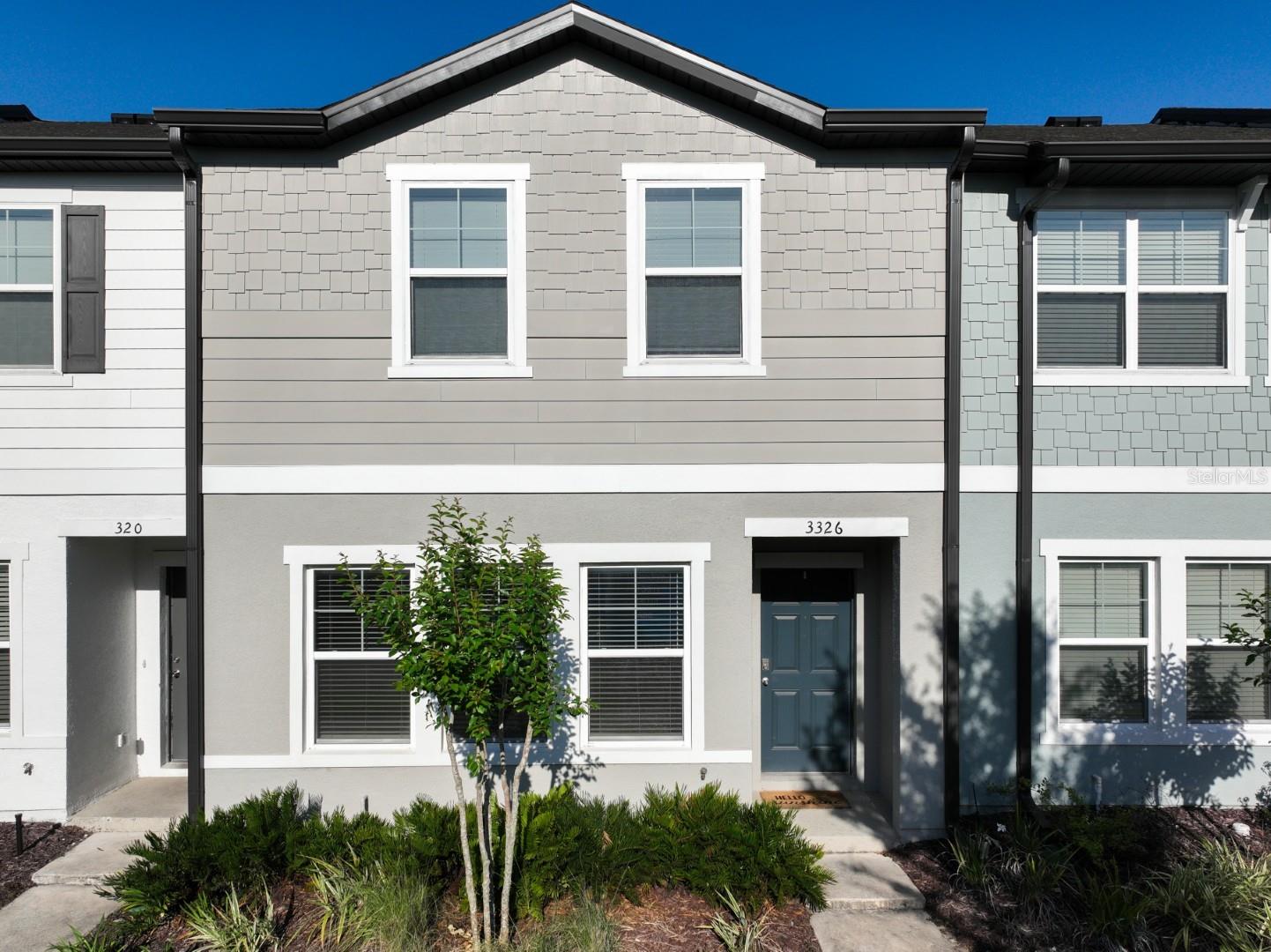 BAY LAKE PRESERVE - Residential