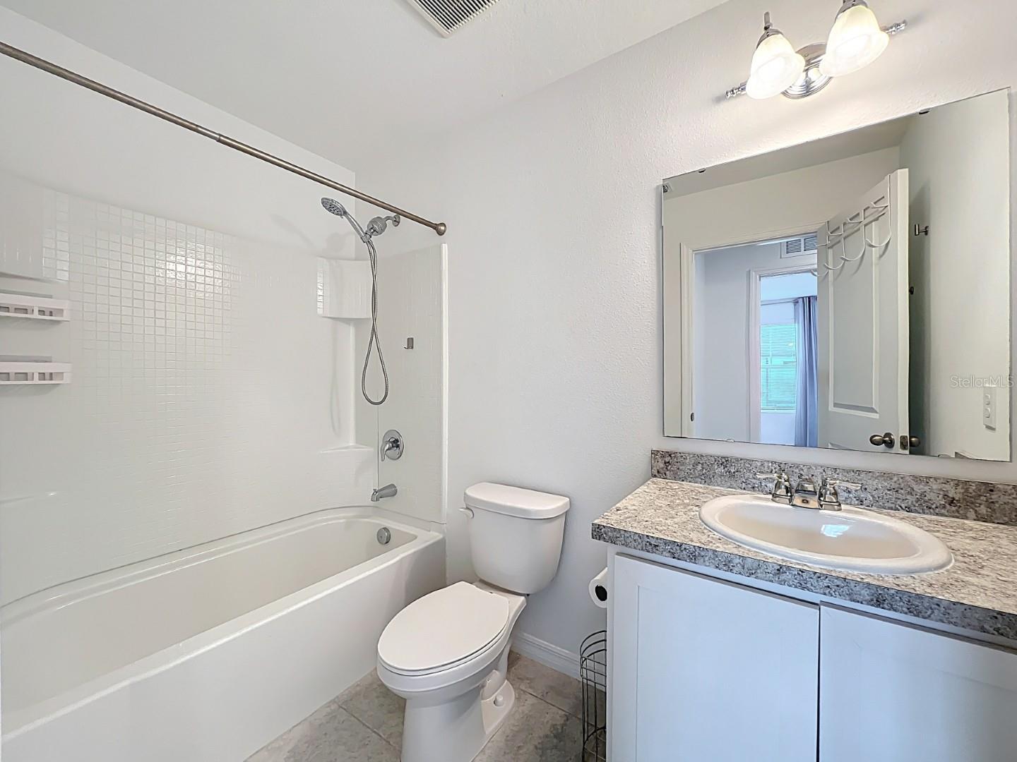 BAY LAKE PRESERVE - Residential