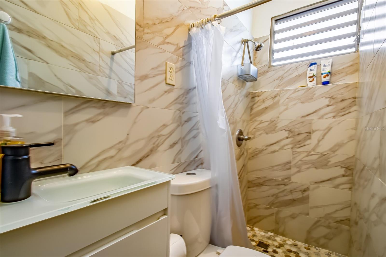 CONDADO - Residential Income