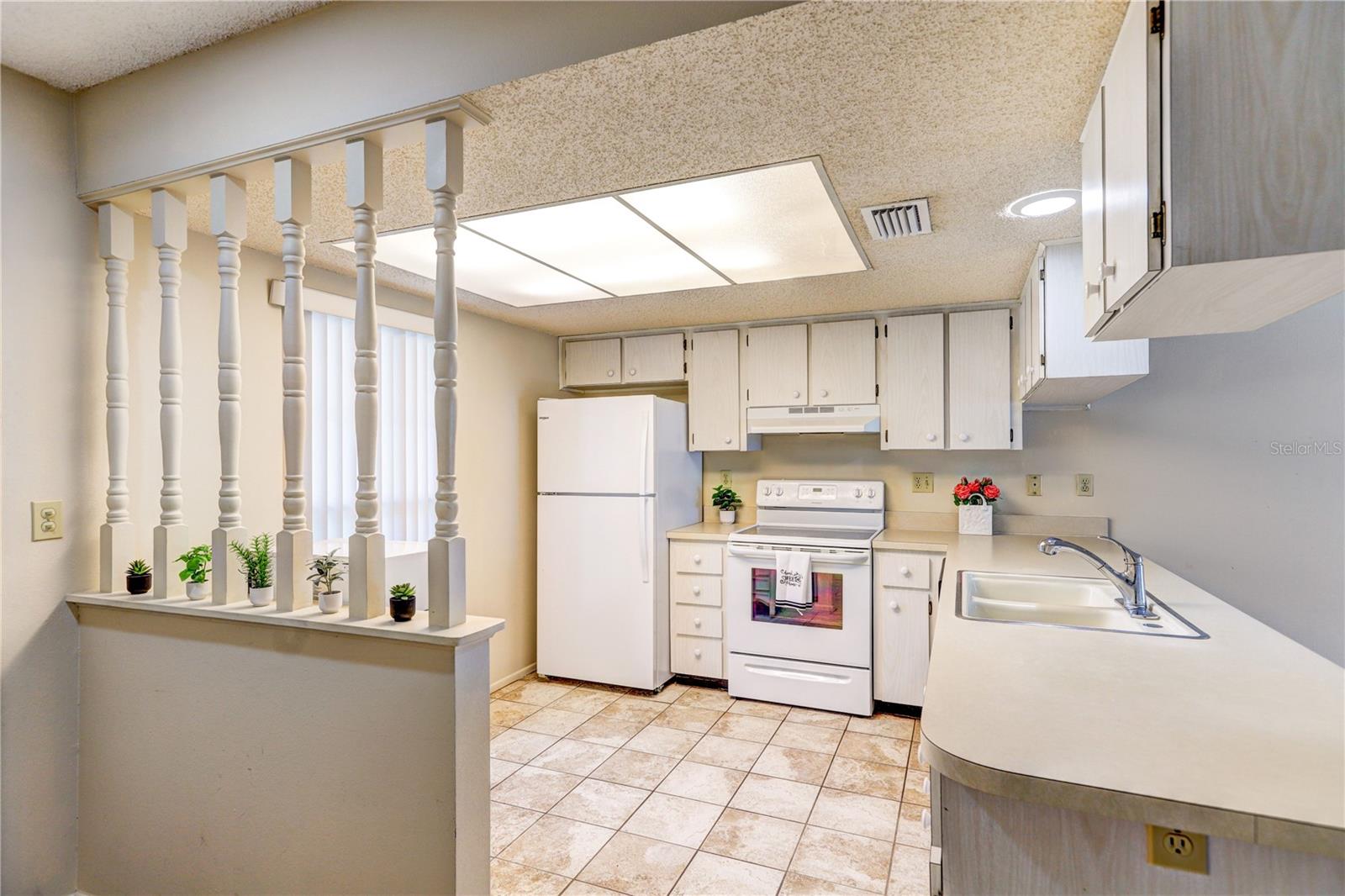 VILLAGE WOODS CONDO PH 01 - Residential