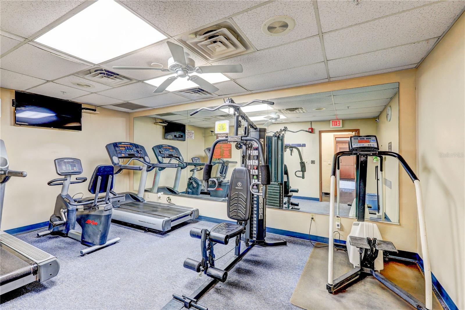 VILLAGE WOODS CONDO PH 01 - Residential