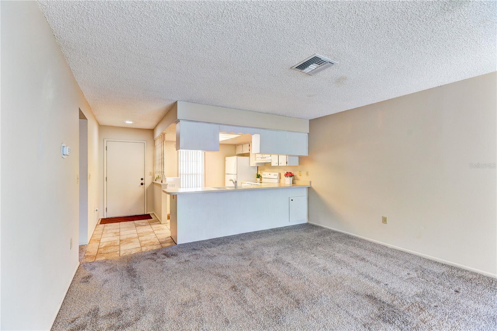 VILLAGE WOODS CONDO PH 01 - Residential