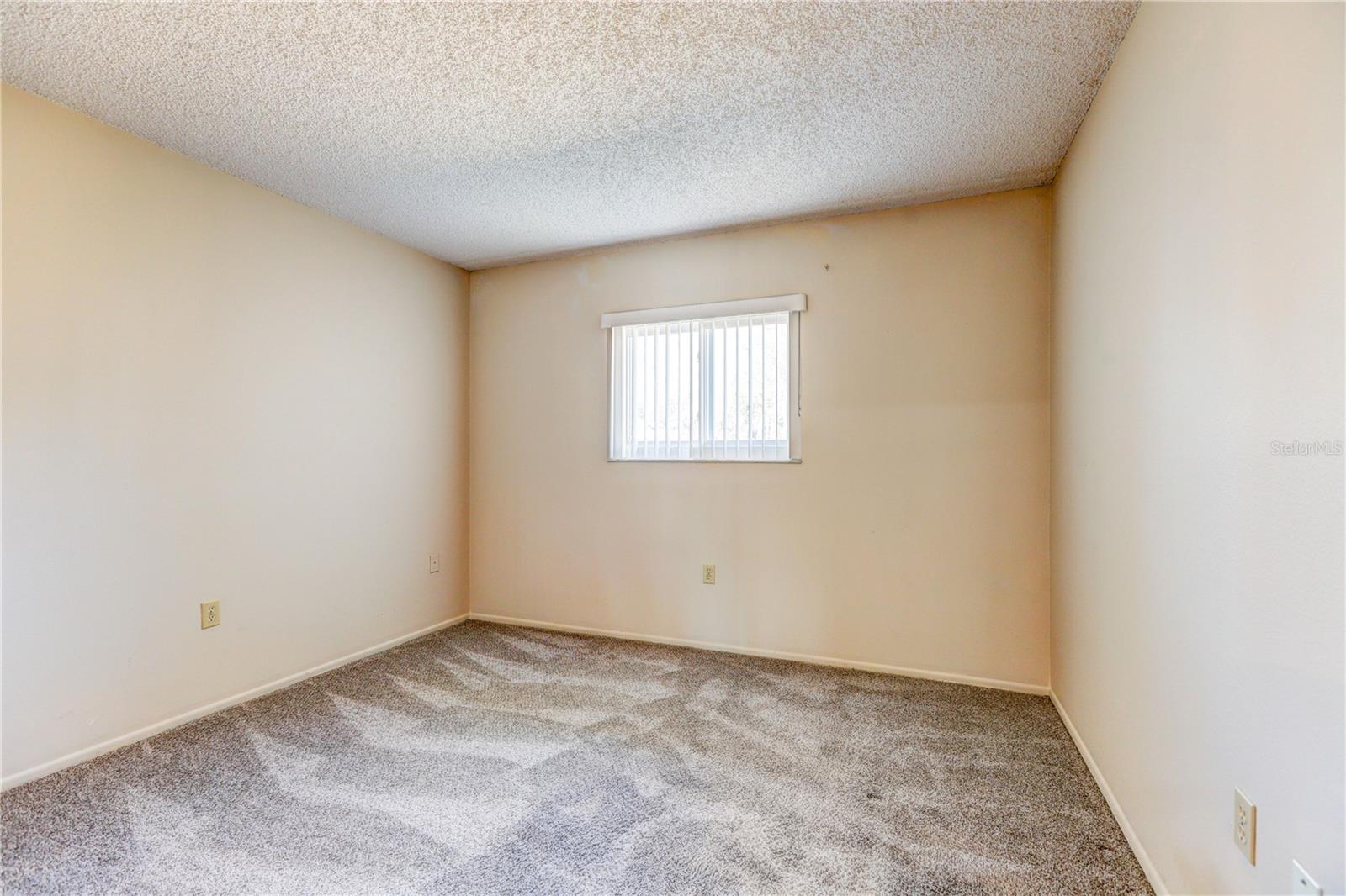 VILLAGE WOODS CONDO PH 01 - Residential