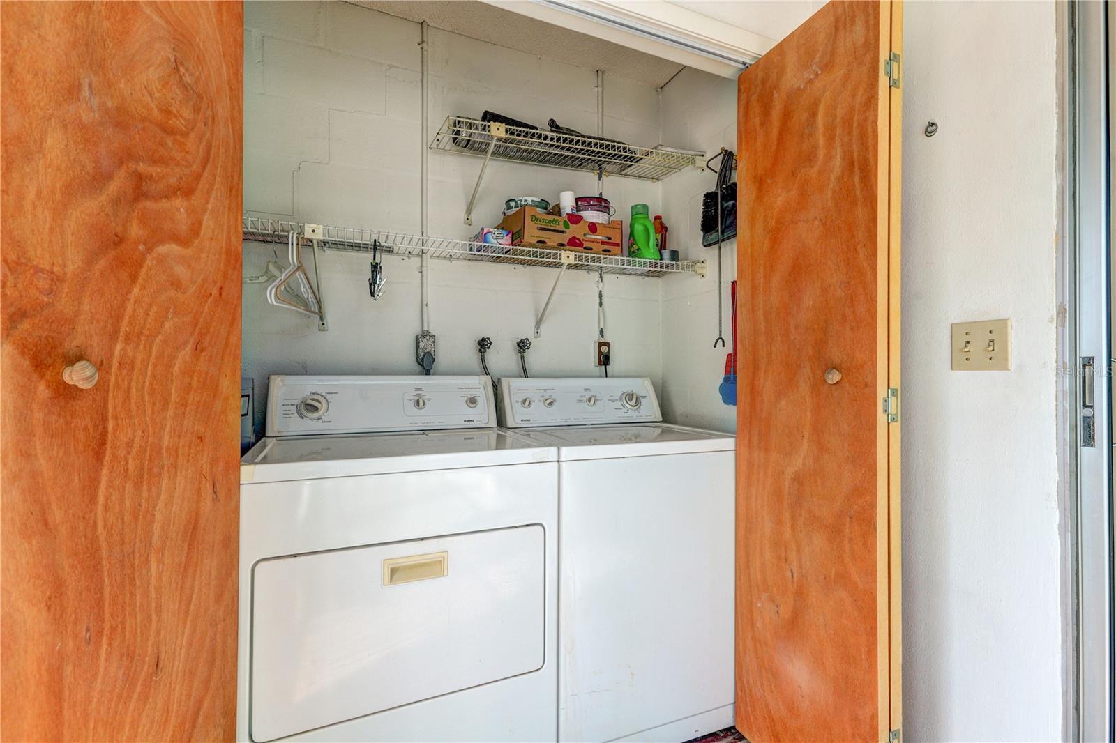 VILLAGE WOODS CONDO PH 01 - Residential