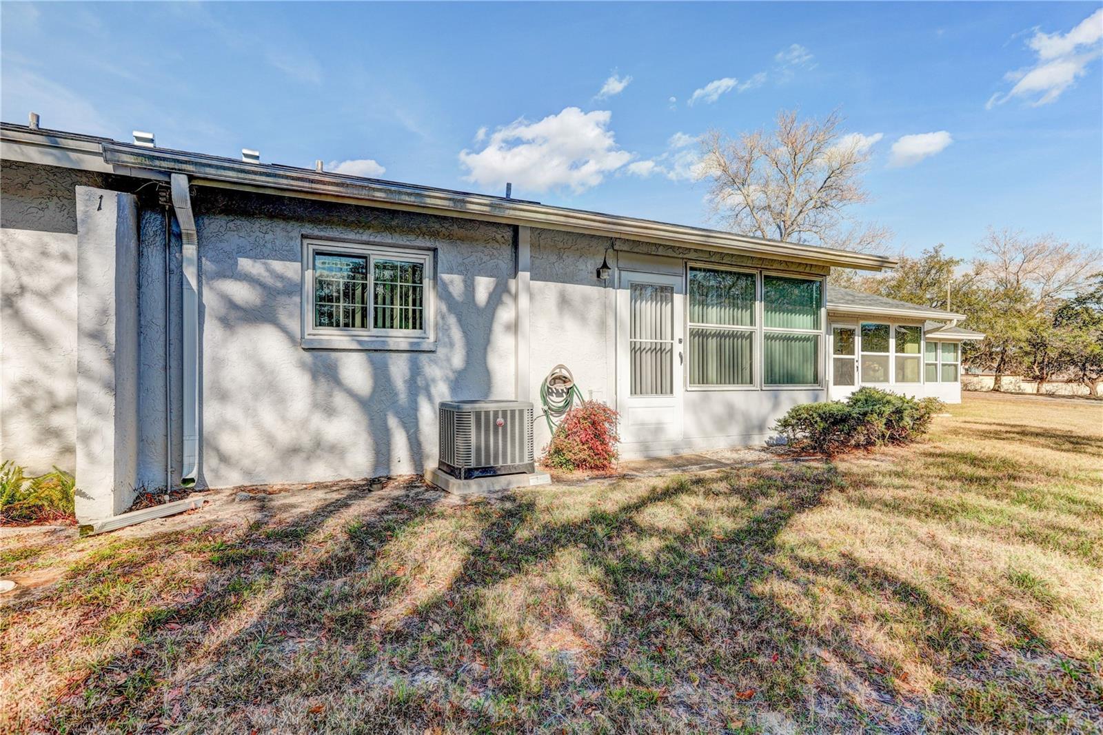 VILLAGE WOODS CONDO PH 01 - Residential