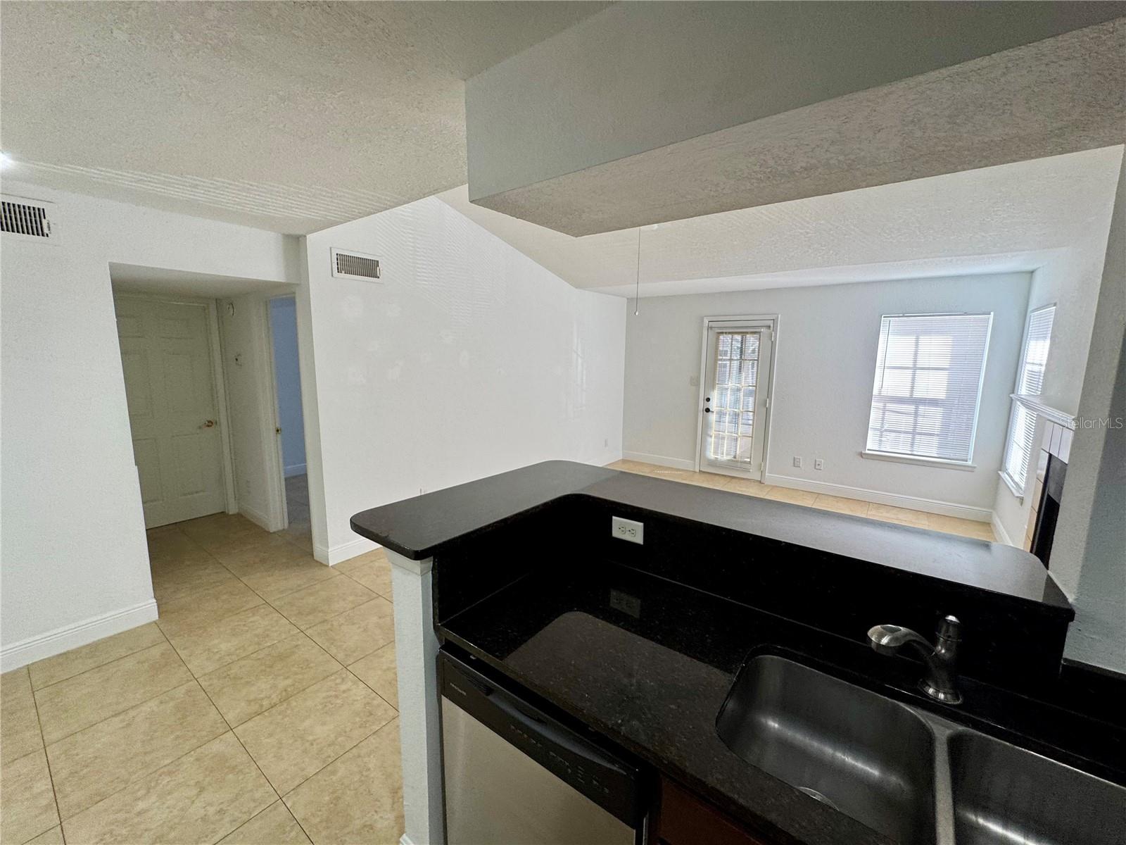 REGENCY GARDENS - Residential Lease