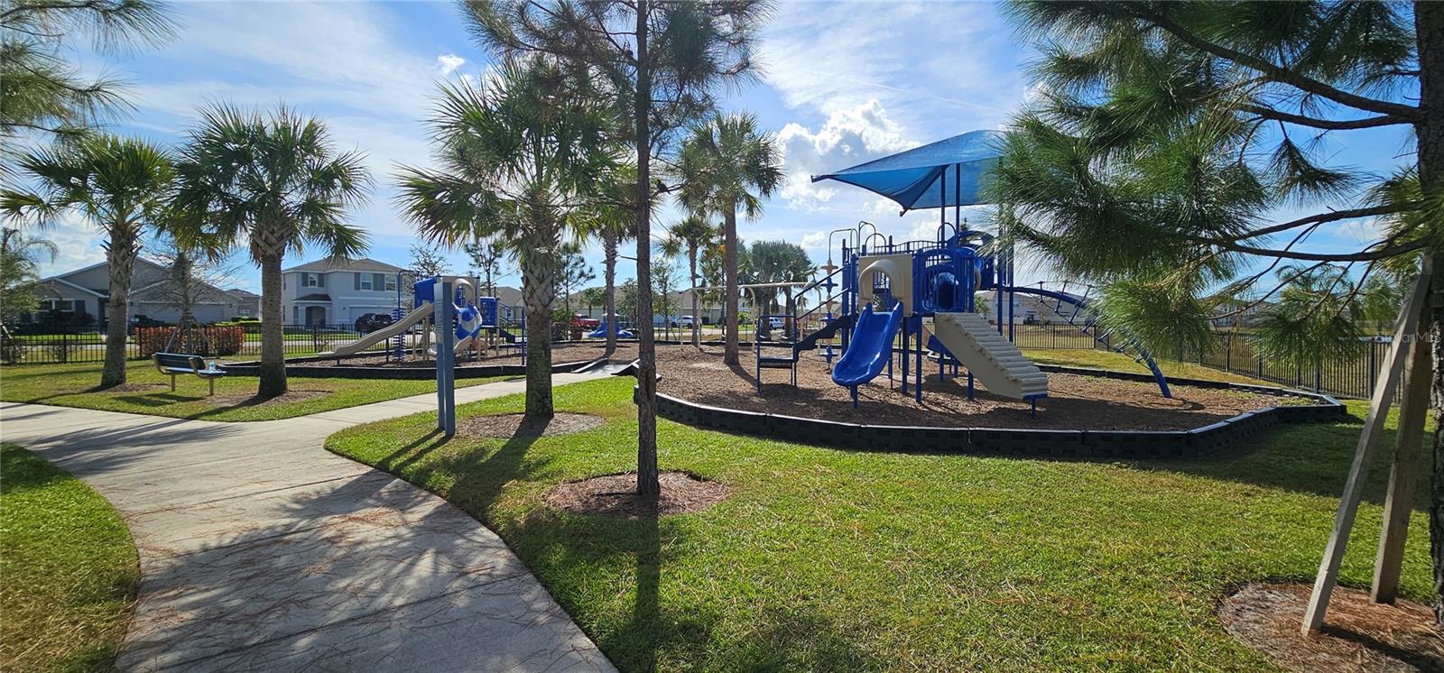 BELLA LAGO PH I - Residential