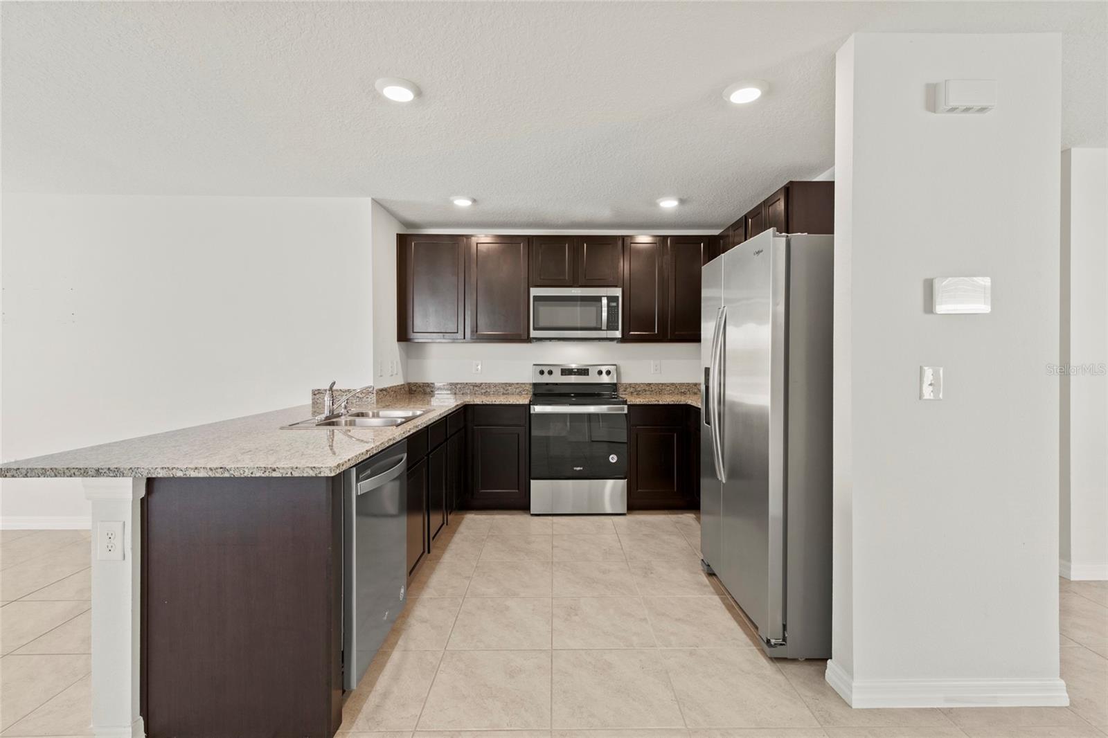 BELLA LAGO PH I - Residential