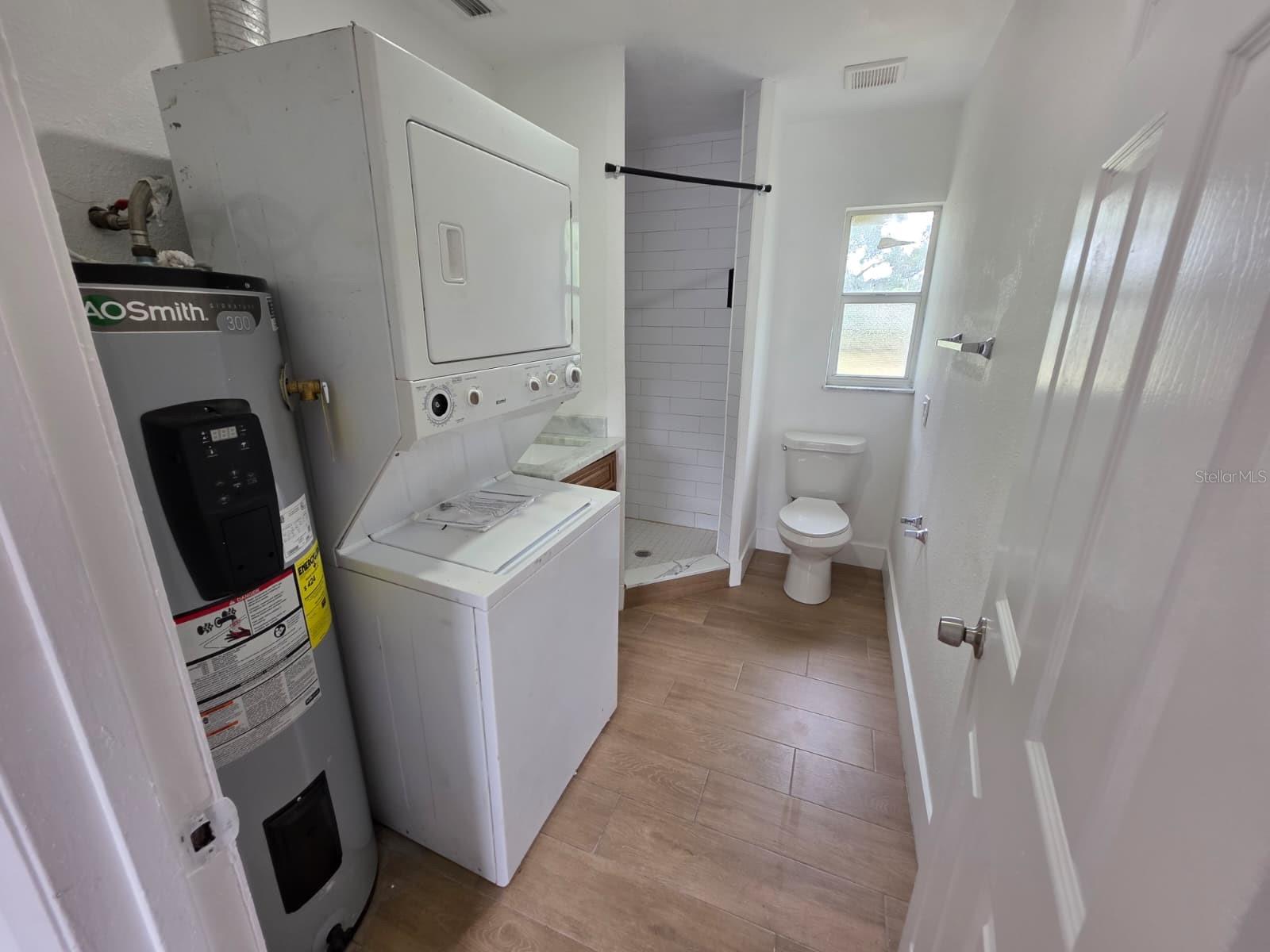 FAIRMONT SUB - Residential Lease