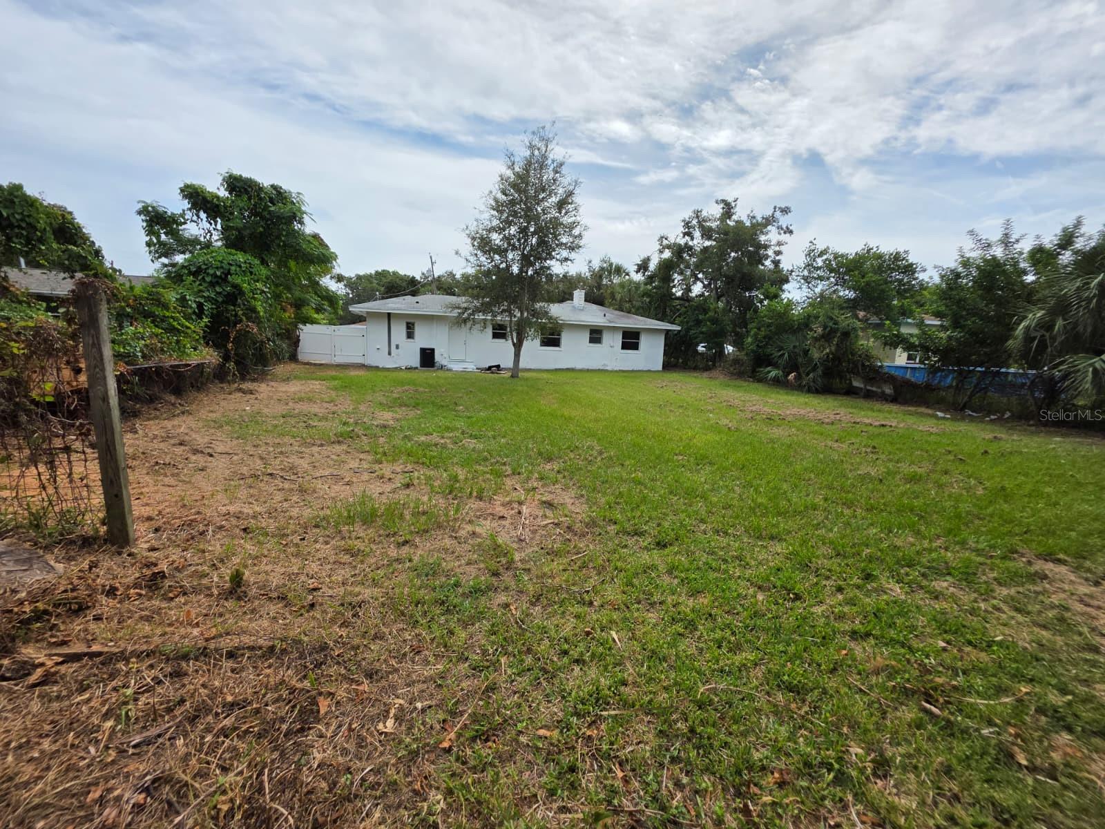 FAIRMONT SUB - Residential Lease