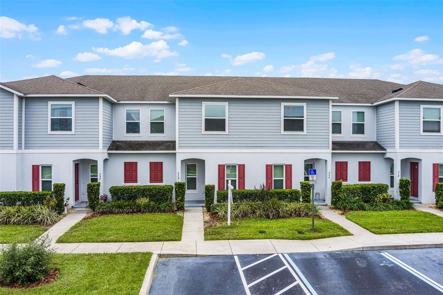 Move-in ready 3-bedroom, 2.5-bath townhome located in the gated Williams Preserve community in Davenport. This spacious 1,834 sq ft home features an open-concept floor plan, modern tile flooring on the main level, and a bright kitchen with 42” cabinets, stainless steel appliances, and a breakfast bar—perfect for everyday living and entertaining.

Upstairs, the primary suite offers a walk-in closet, double vanity, and soaking tub, while two additional bedrooms provide plenty of space for family, guests, or a home office.

Enjoy community amenities including a pool, playground, and secure gated entry. Conveniently located just minutes from Disney, Posner Park, I-4, Champions Gate shopping and dining, making commuting and entertainment easy.