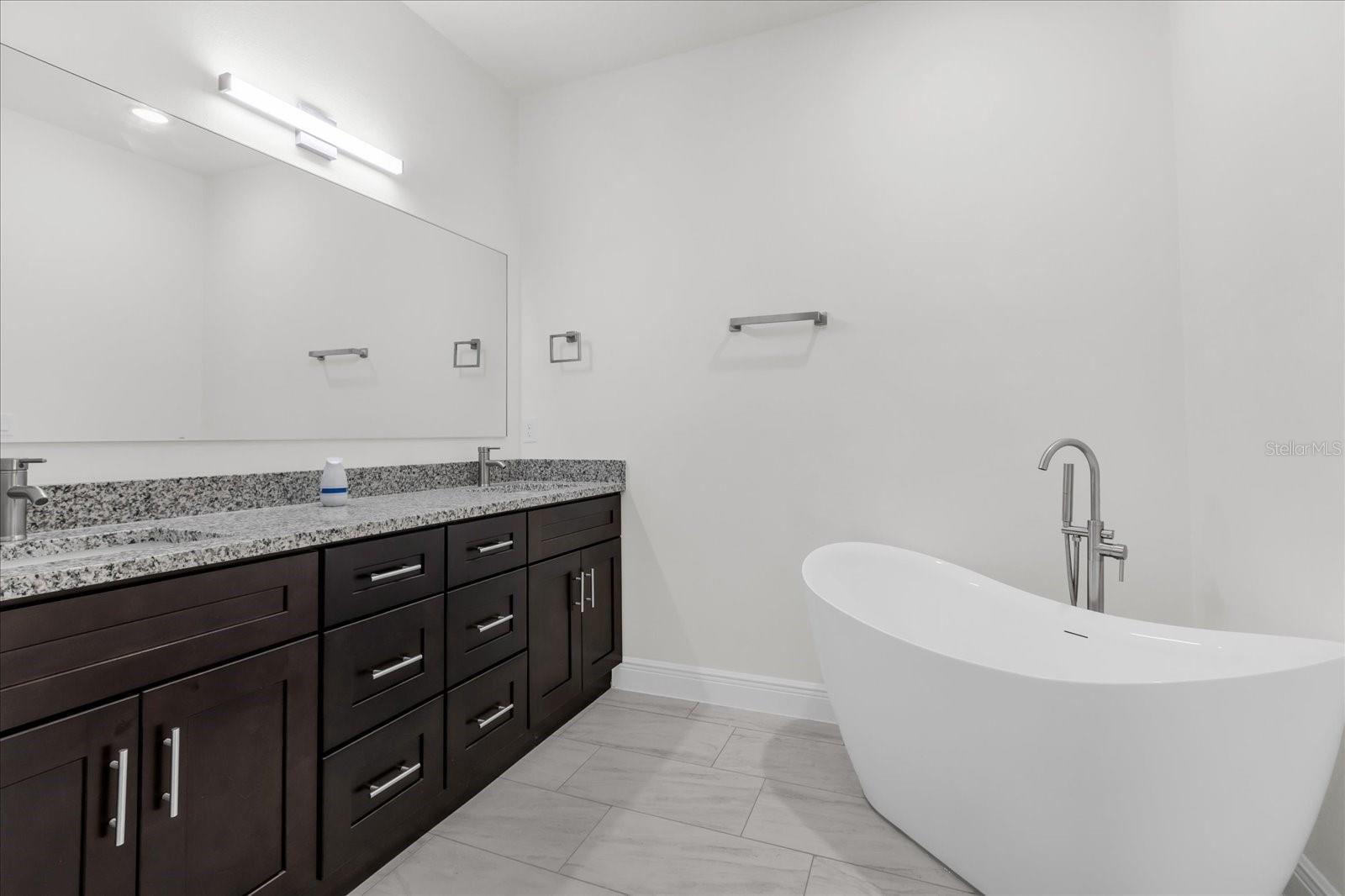 CITRUS SPGS UNIT 23 - Residential