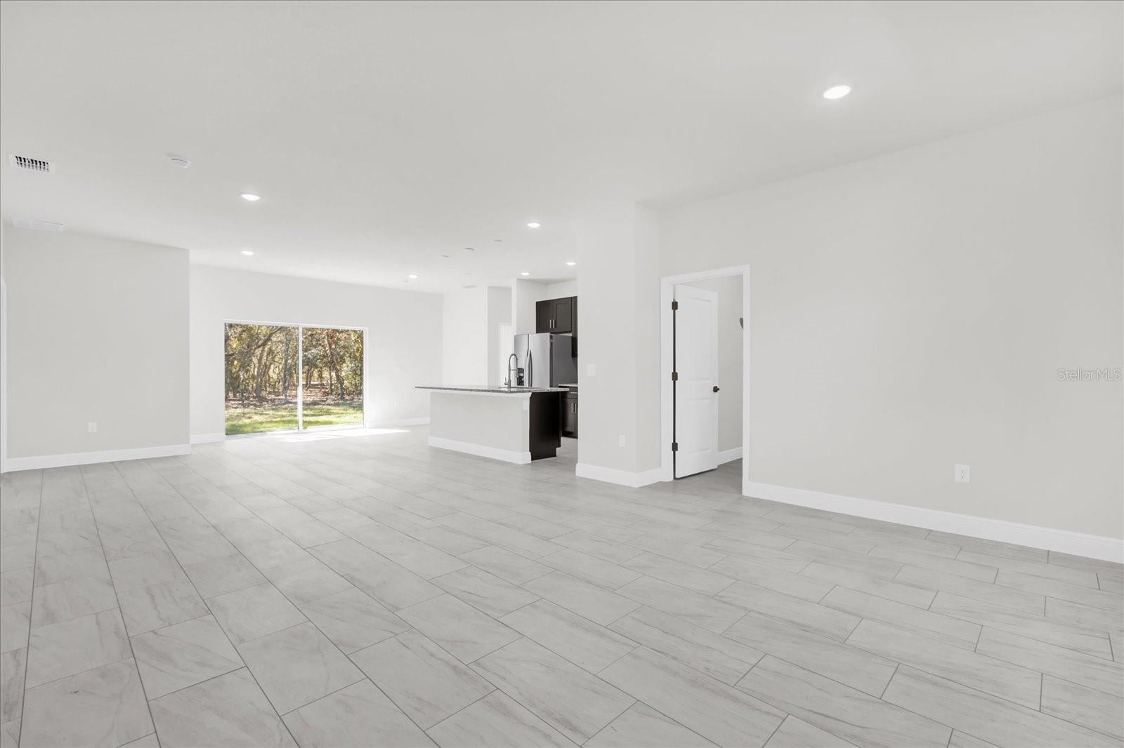 CITRUS SPGS UNIT 23 - Residential