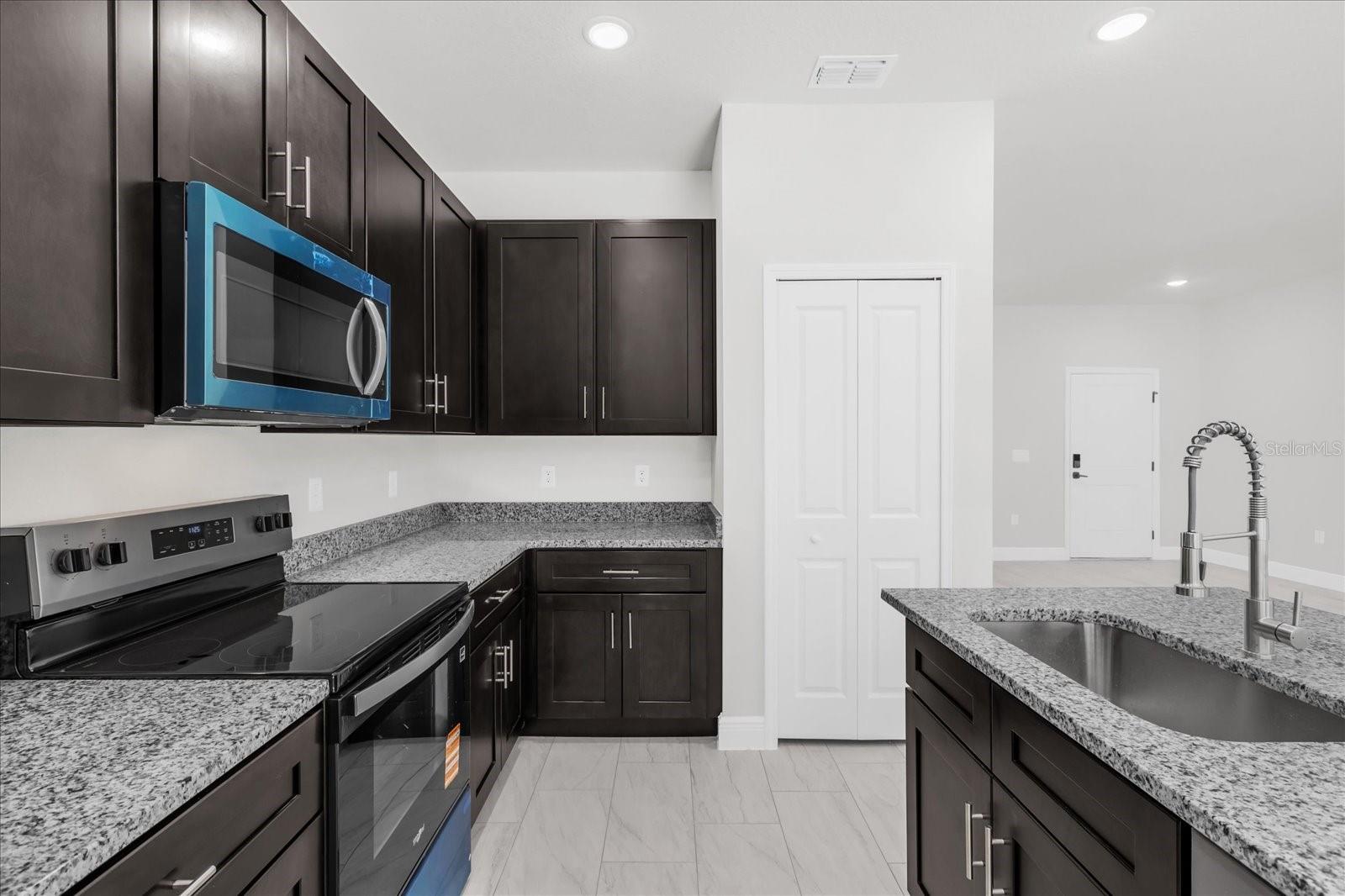 CITRUS SPGS UNIT 23 - Residential