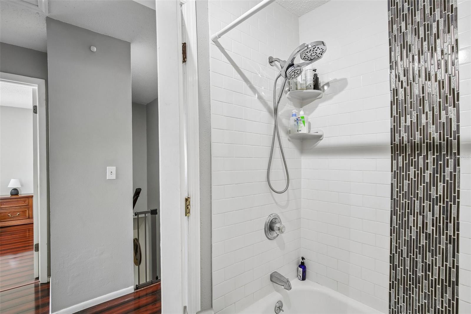 EASTWOOD SHORES 1 PH 1 - Residential