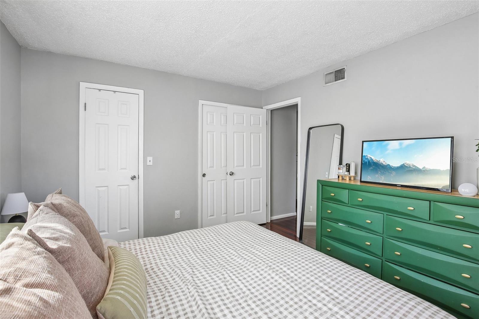EASTWOOD SHORES 1 PH 1 - Residential