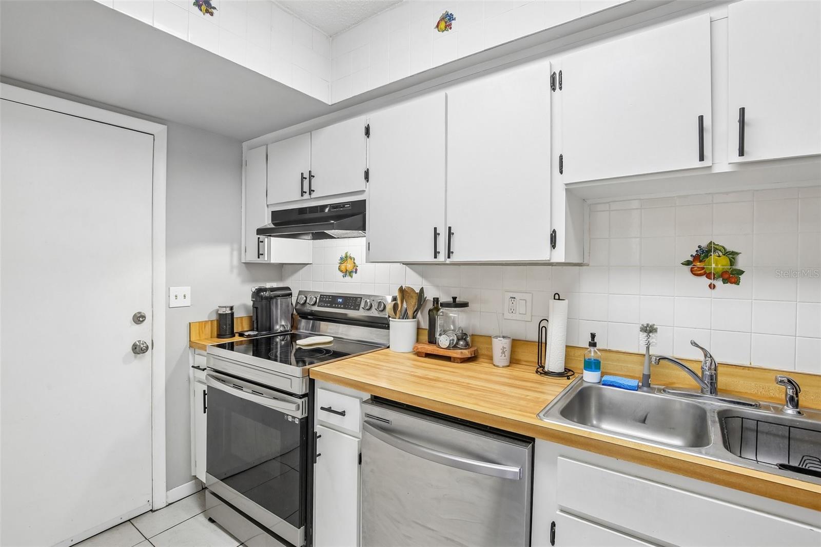 EASTWOOD SHORES 1 PH 1 - Residential