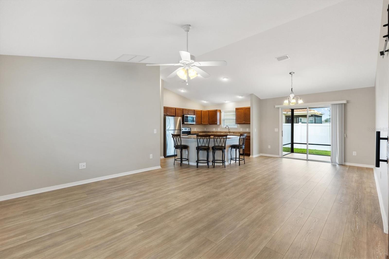 3381 HARRIS COURT