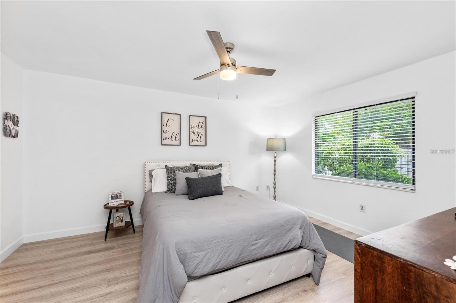 HUNTINGTON WOODS PH II - Residential