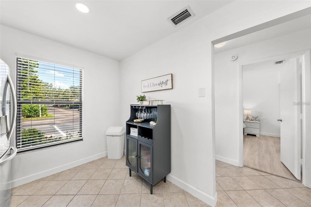 Photo of 6050 28th Street W #B, Bradenton, FL 34207 (MLS # A4675764)