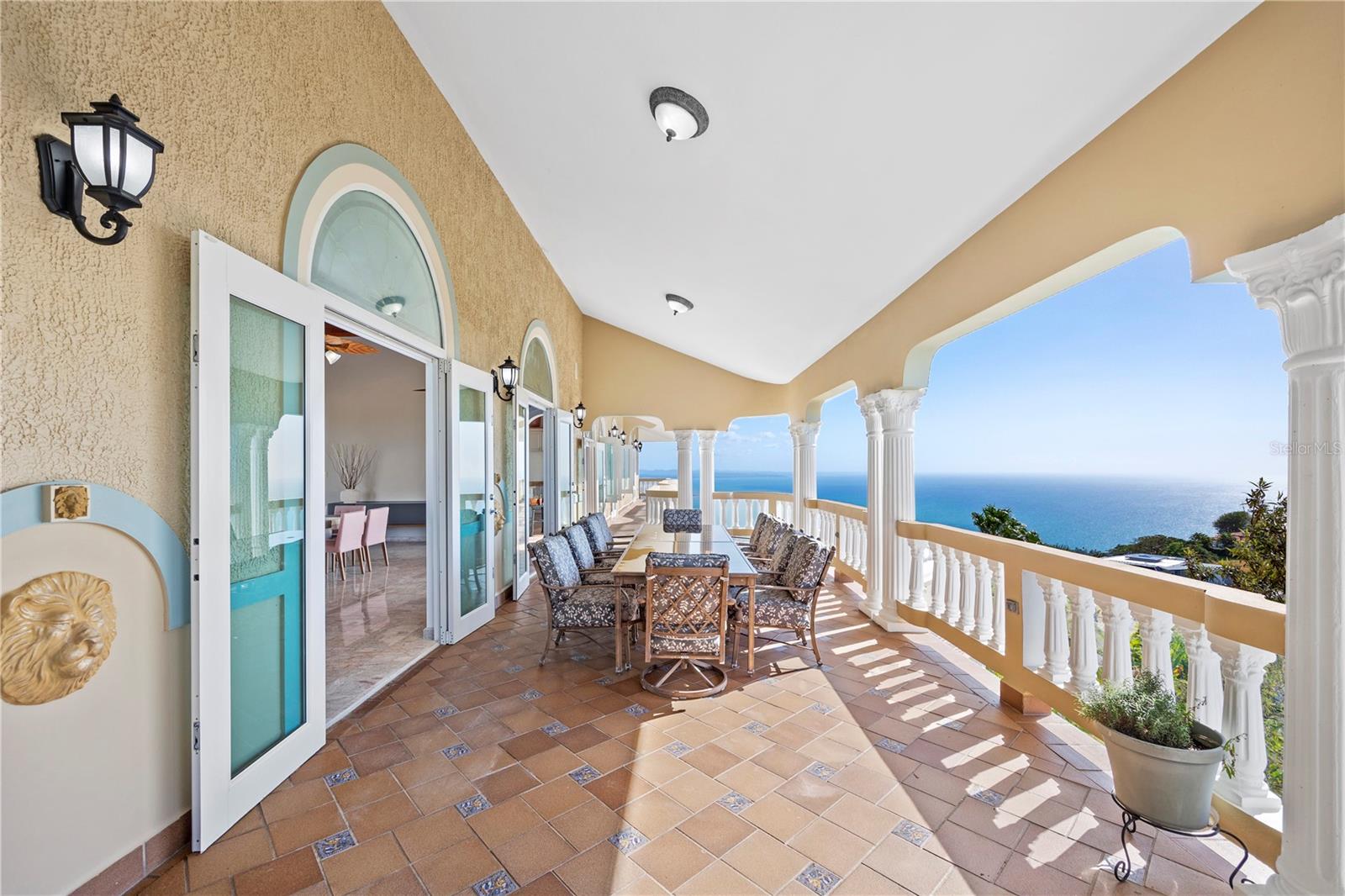 PALATINE ESTATES - Residential