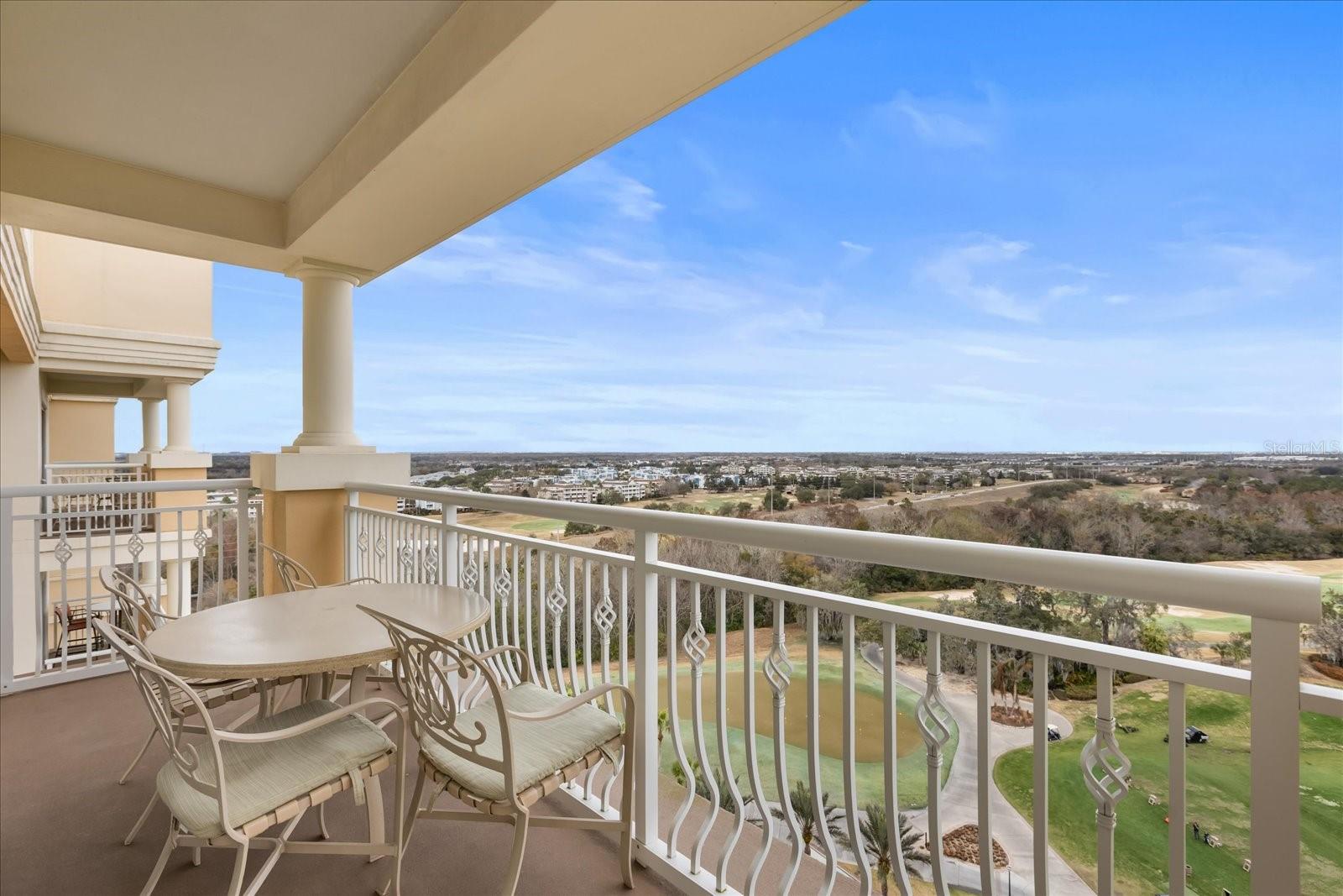 REUNION GRANDE CONDO - Residential