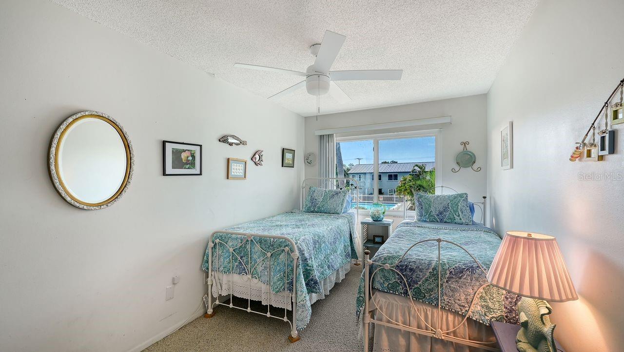 TOWNHOUSES IN THE CAY CB5/93 - Residential