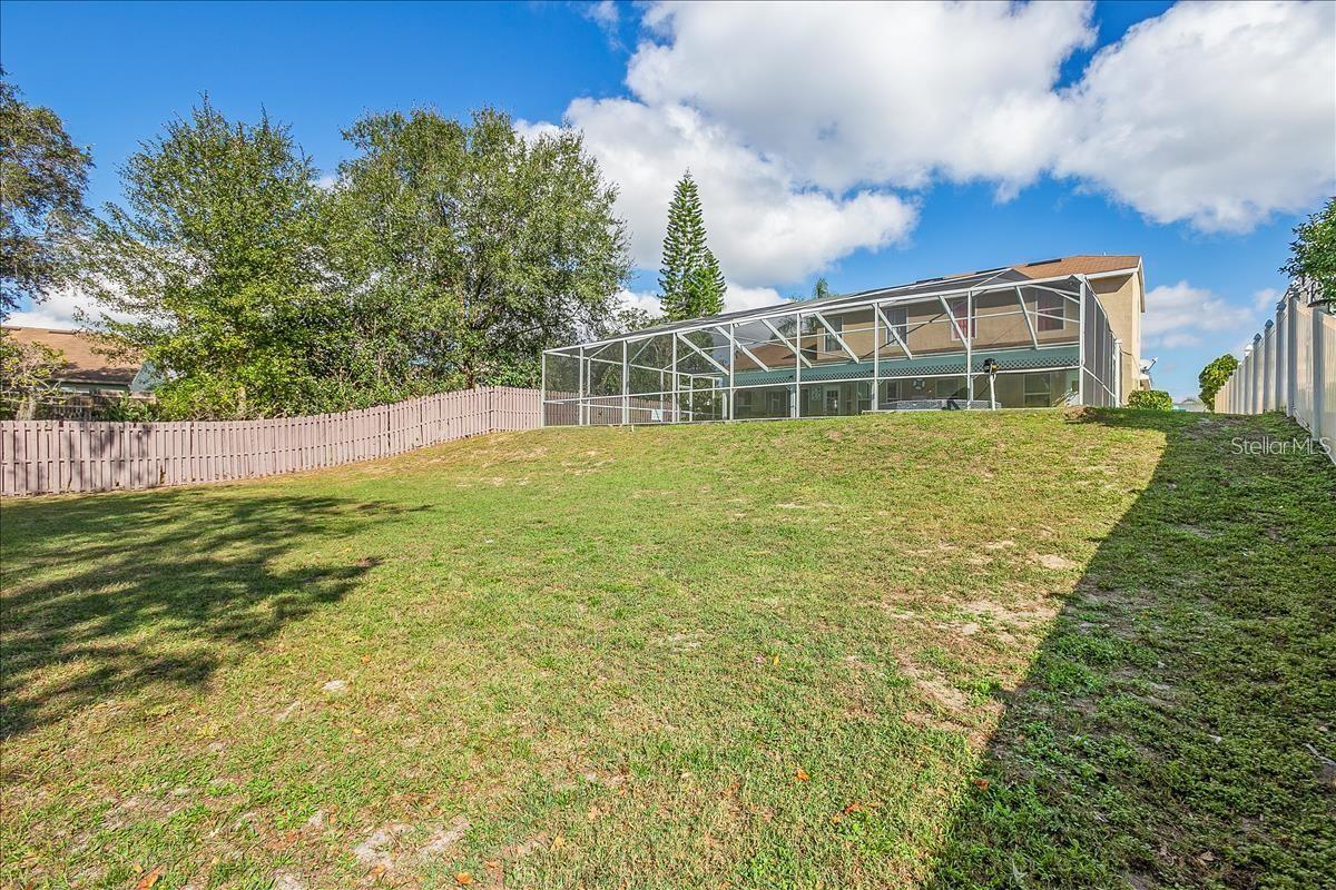 LINDFIELDS UNIT FIVE PB 7 PGS 65-66 LOT 582 - Residential