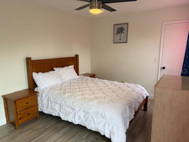 LINDFIELDS UNIT FIVE PB 7 PGS 65-66 LOT 582 - Residential