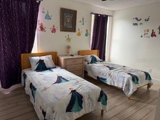 LINDFIELDS UNIT FIVE PB 7 PGS 65-66 LOT 582 - Residential