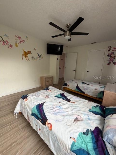 LINDFIELDS UNIT FIVE PB 7 PGS 65-66 LOT 582 - Residential