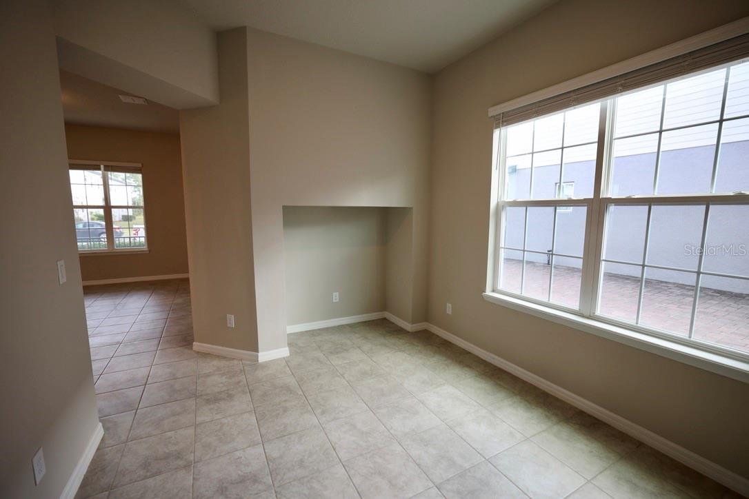 PALMS PH 5 - Residential Lease