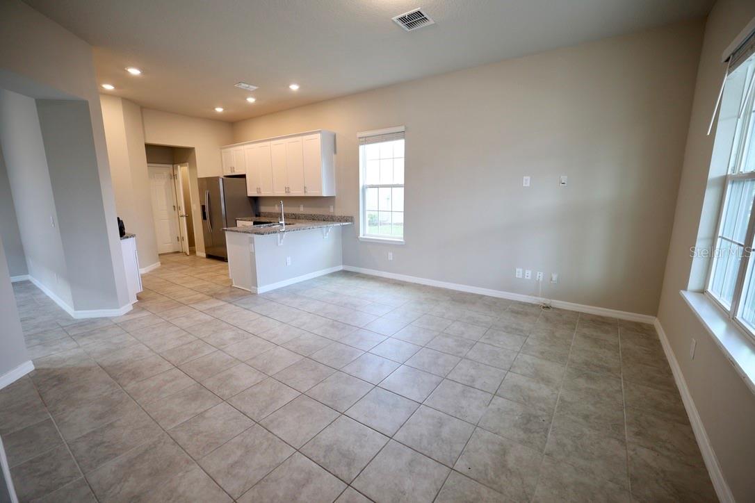 PALMS PH 5 - Residential Lease