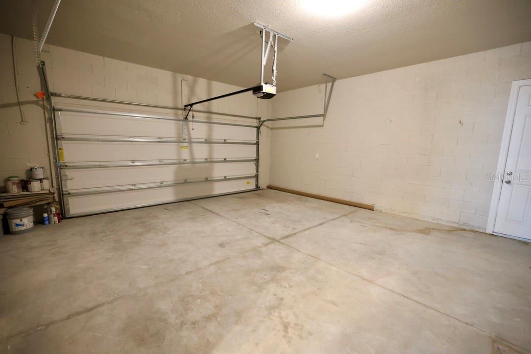 PALMS PH 5 - Residential Lease