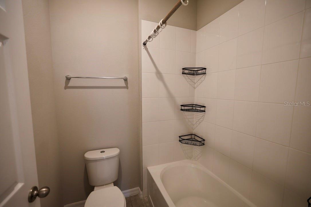 PALMS PH 5 - Residential Lease