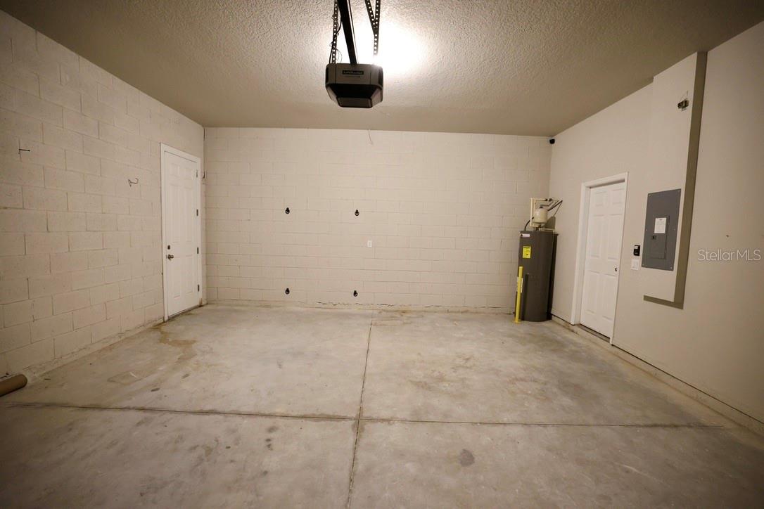 PALMS PH 5 - Residential Lease